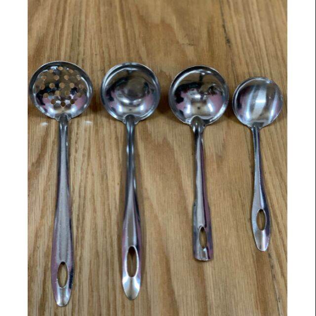 Vá múc canh inox , vá lỗ inox