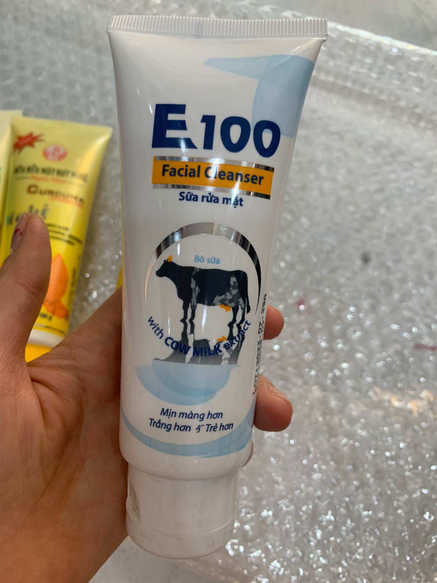 Sữa rửa mặt nghệ E100- bò E100 100g