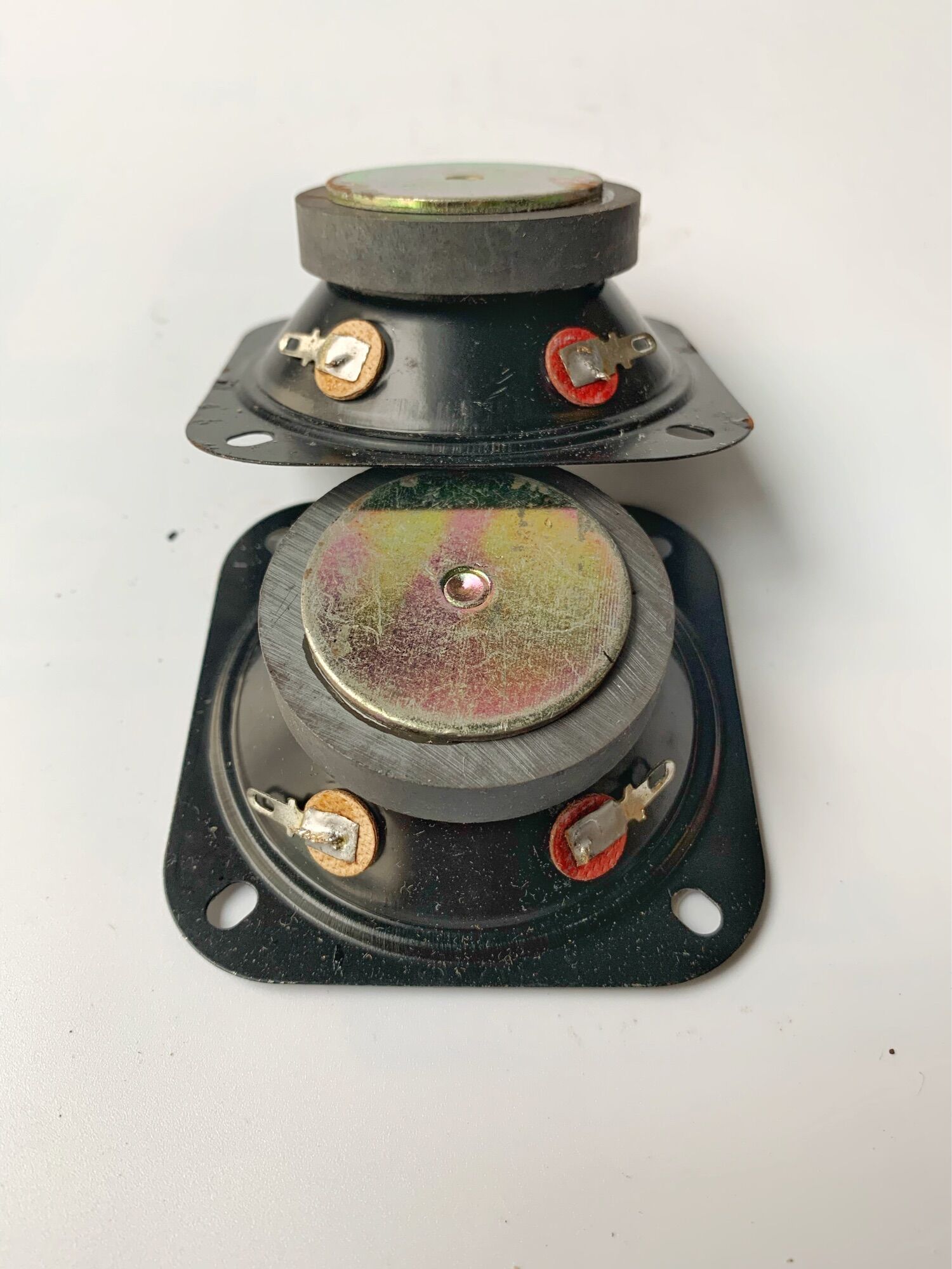 TREBLE GIẤY VUÔNG 7CM NAM CHÂM 45MM (GIÁ 1 ĐÔI)