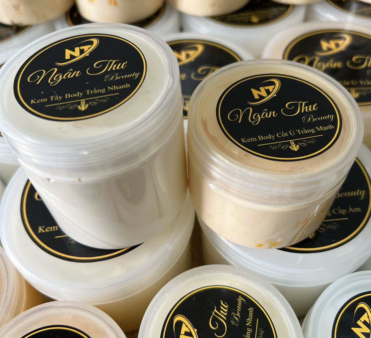 Combo Kem Body 250g Kem Tẩy+150g Kem Ủ Ngân Thư  Kem Trắng Mạnh