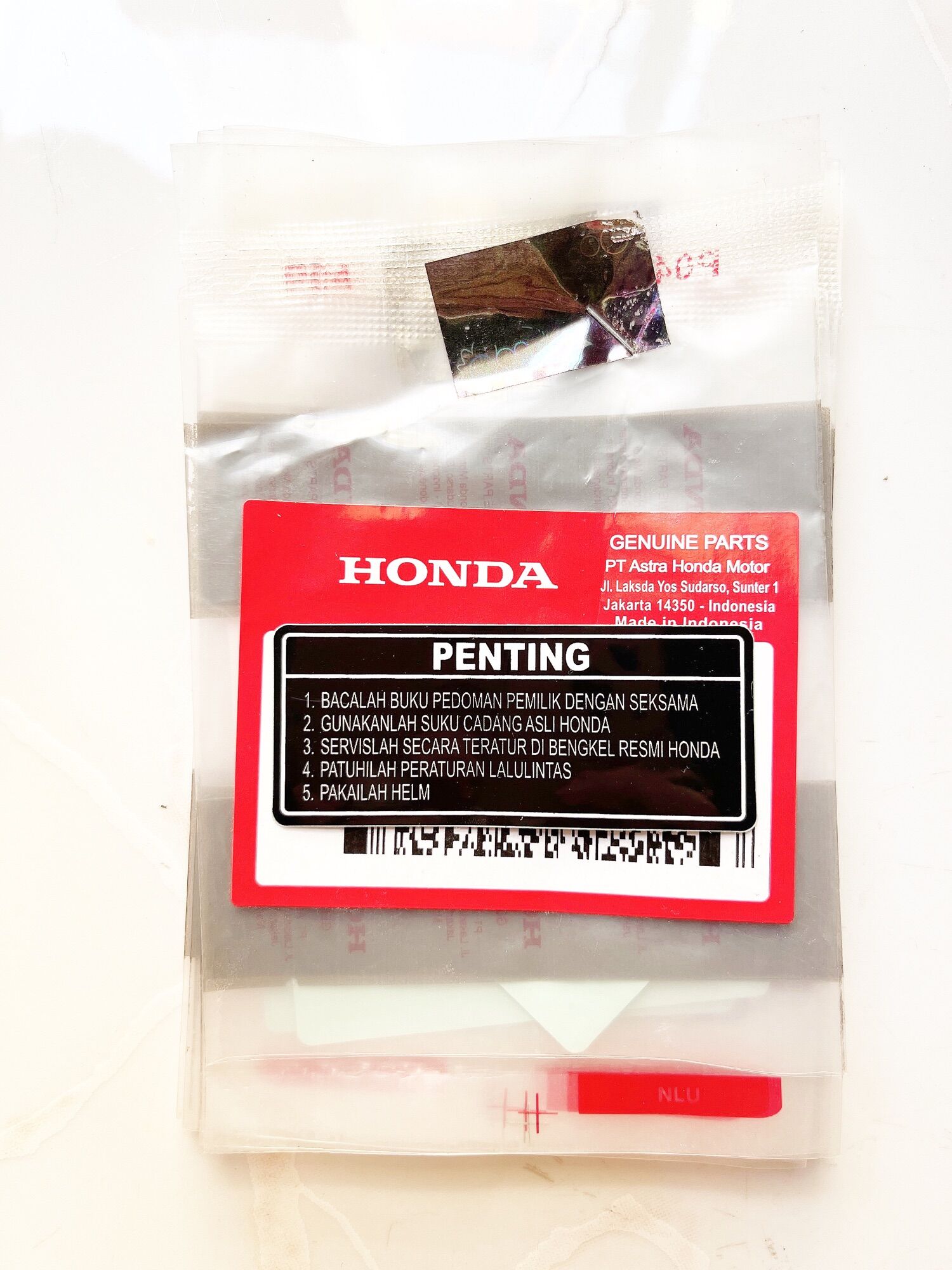 Tem dán yếm giữa sonic 150r honda