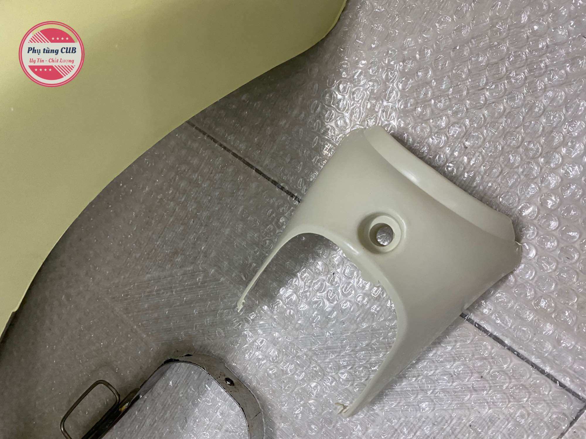 Dè trước cub little 14 + thanh inox bắt dè
