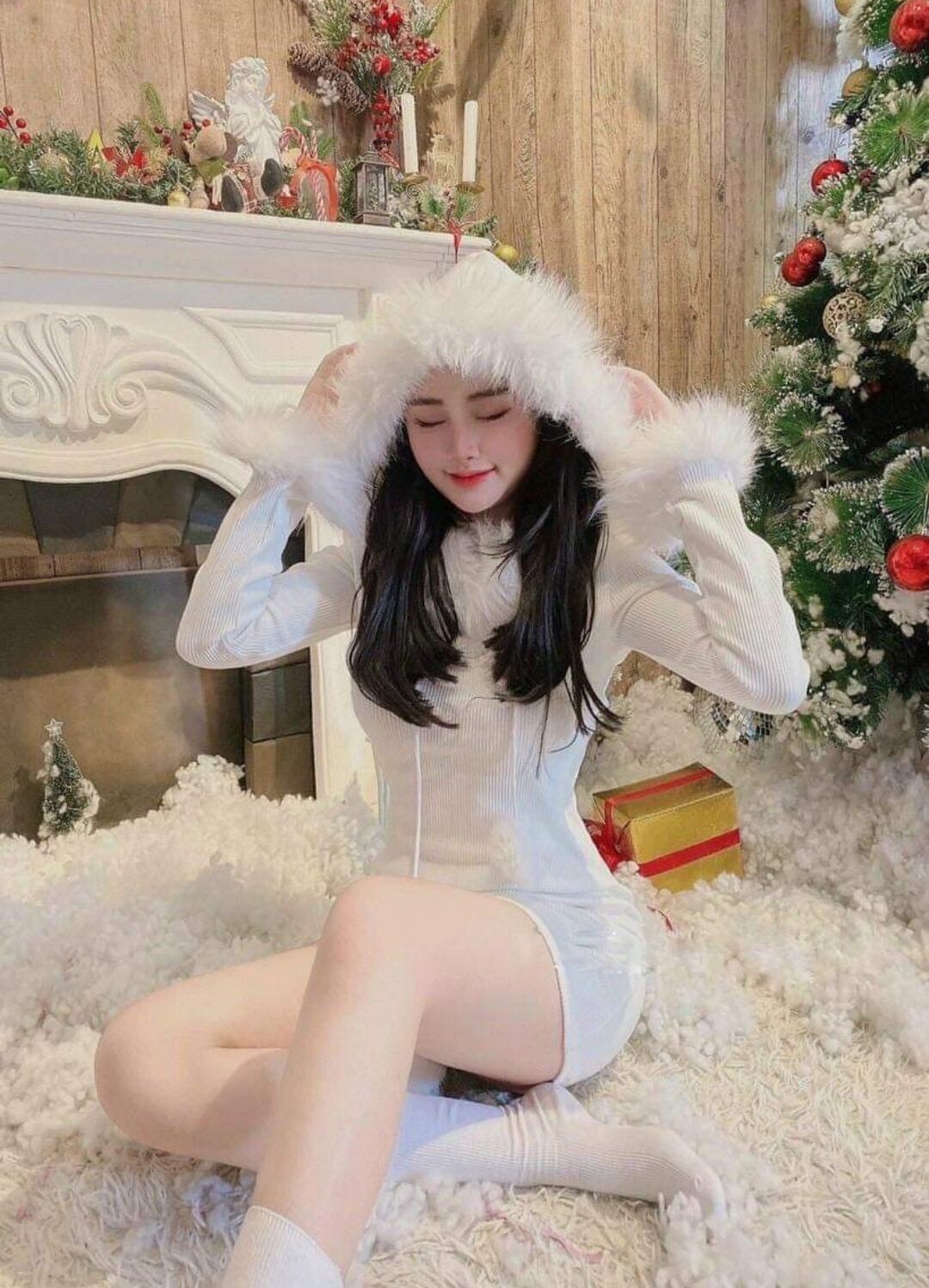 Váy dài tay body len tăm có mũ mix lông ôm body sexy