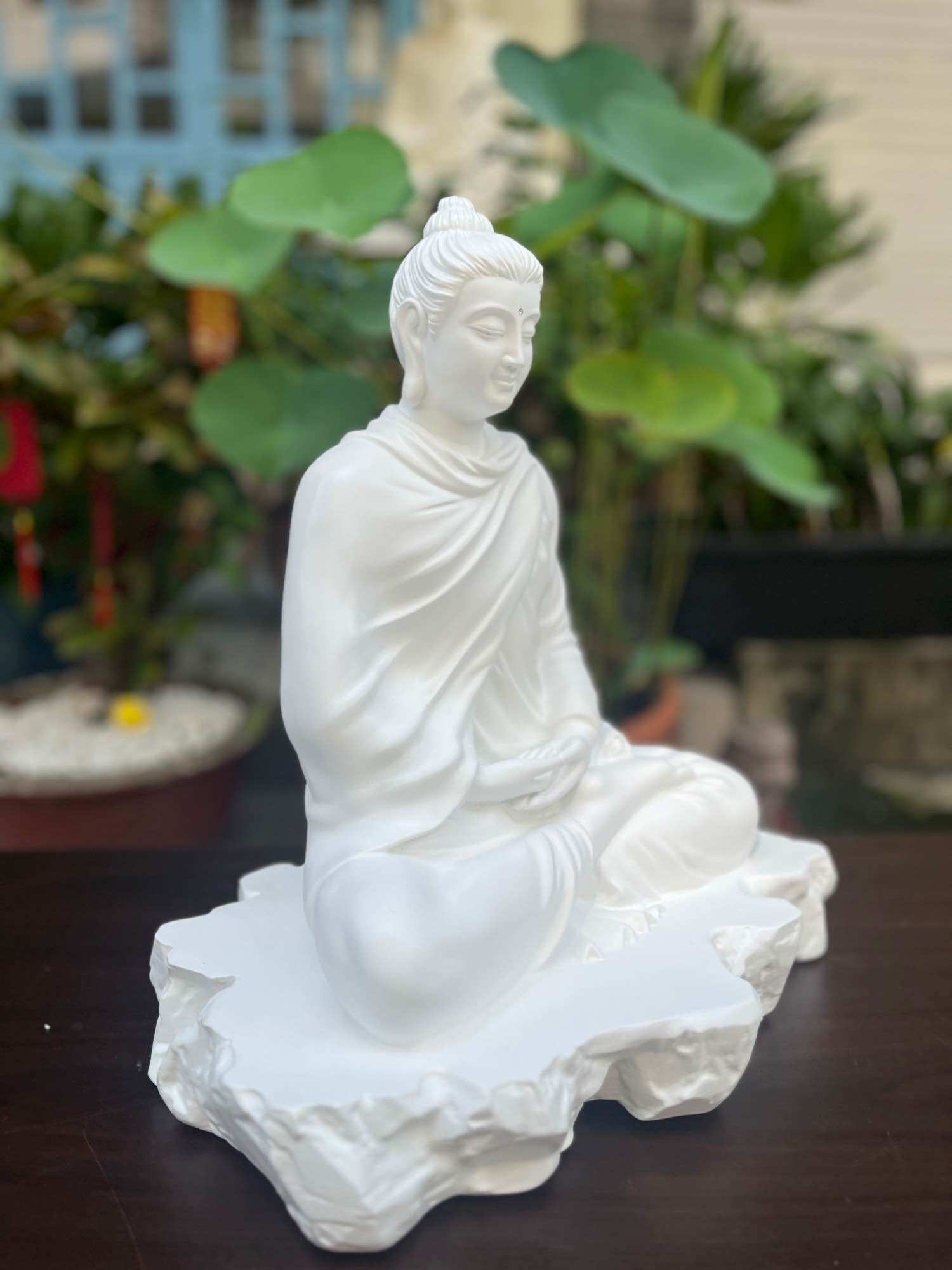 Tôn Tượng Bổn Sư Đế Đá Cao 40CM