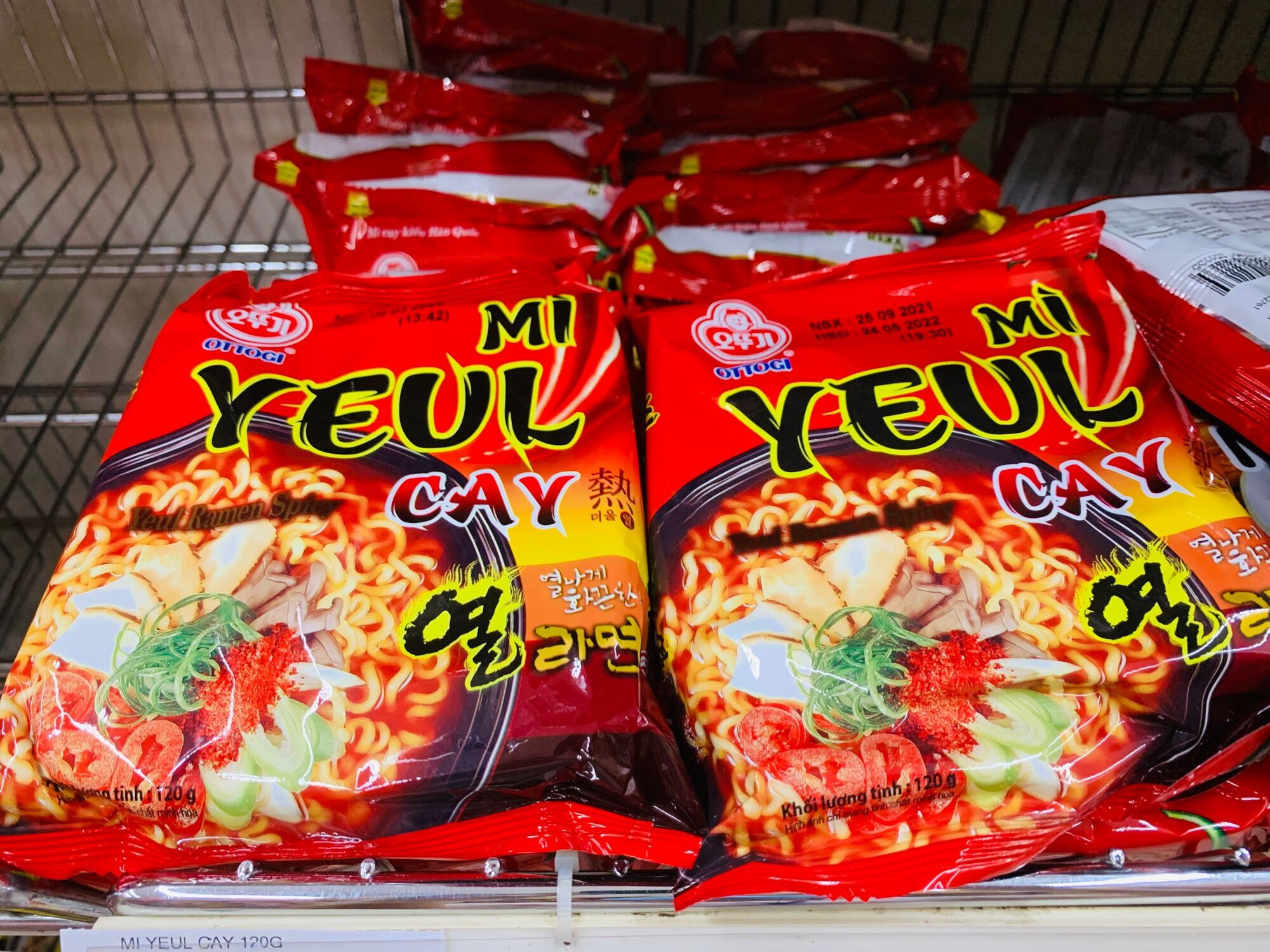 Mì kim chi/ mì Yeul cay Ottogi