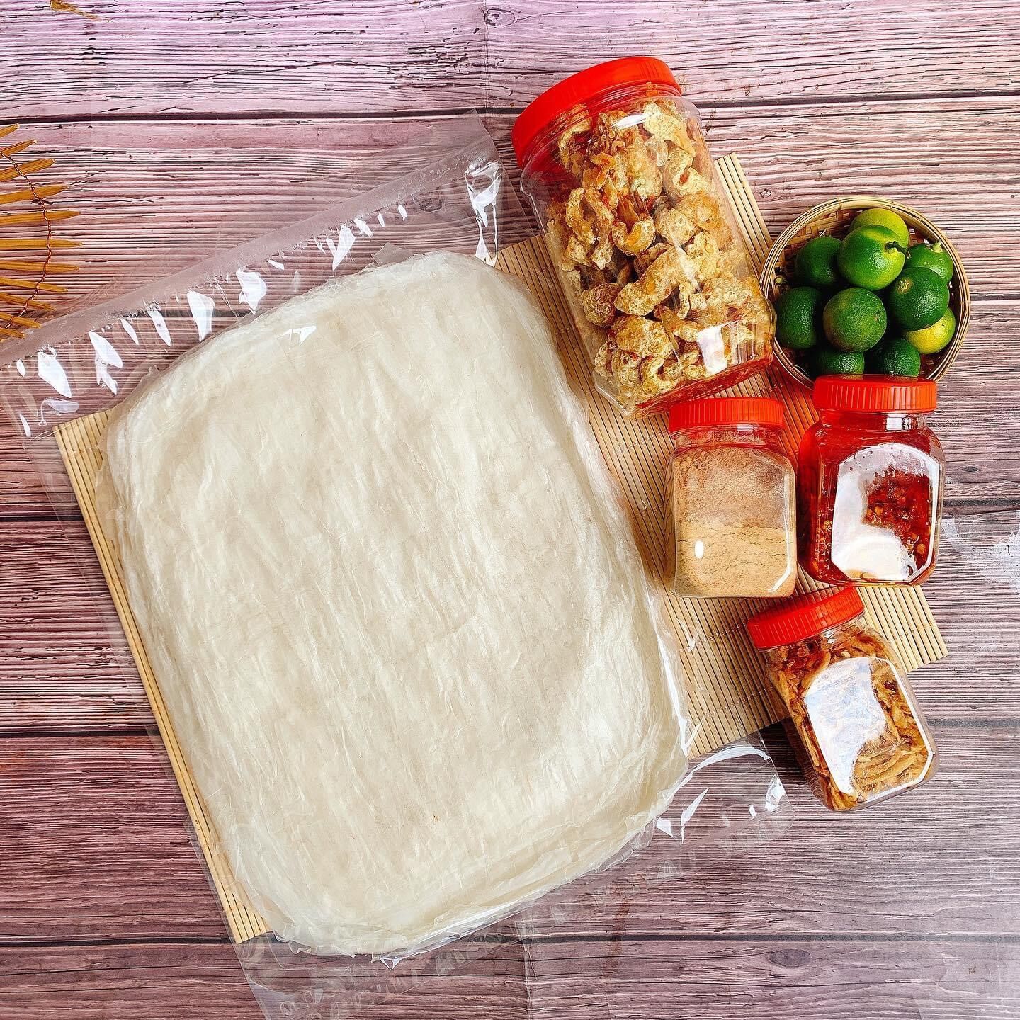 Set 500g bánh tráng phơi sương Da heo,Sate ,hành phi, muối nhuyễn