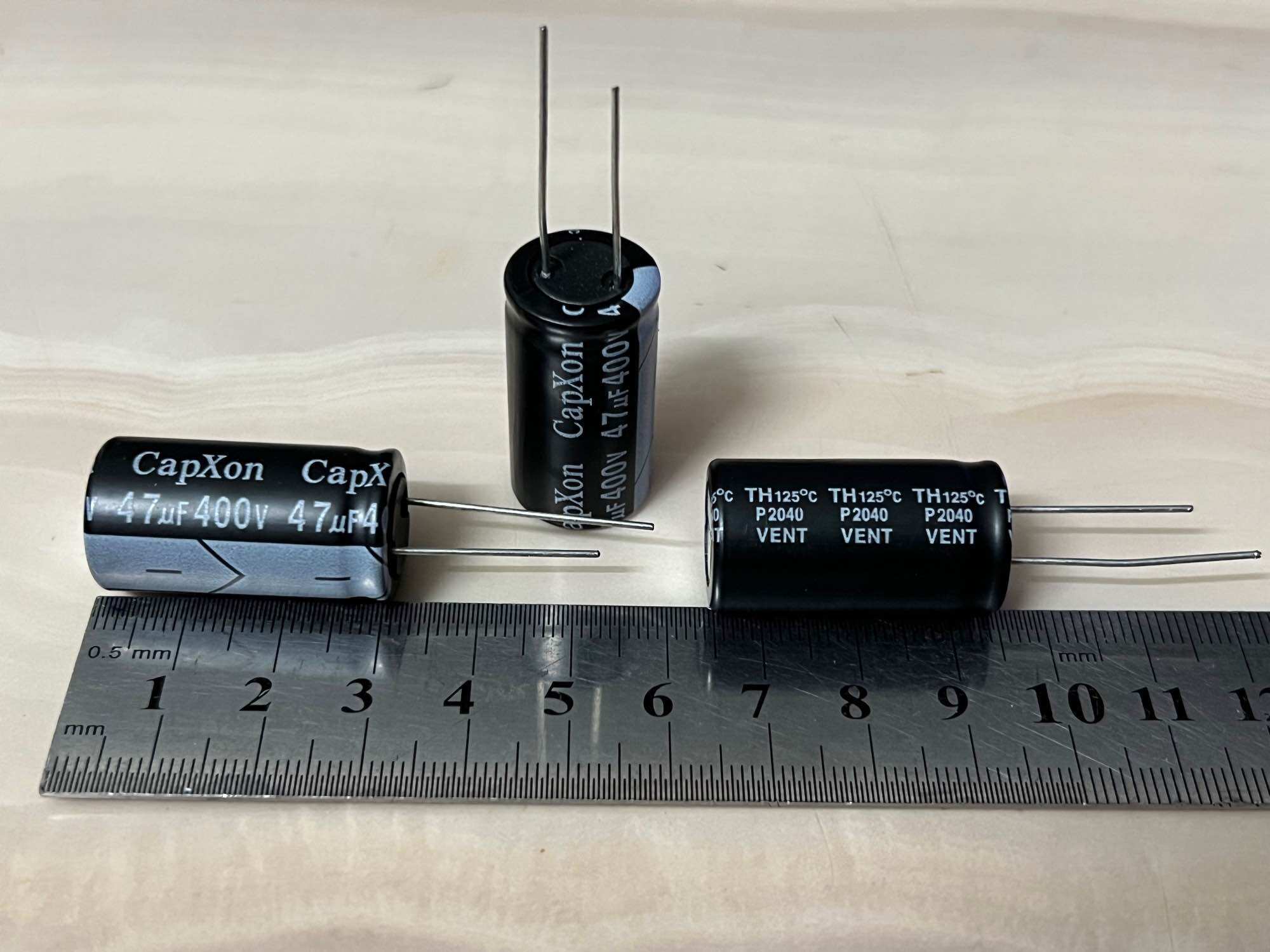 Tụ 400v 47uf