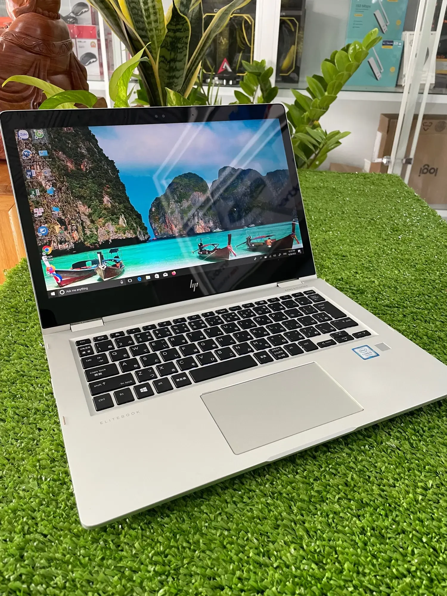 HP Elitebook X360 1030 G2, hàng xách tay Nhật. I5 7200U/dram4 8gb/ssd M2 256gb/ Màn hình 13,3 inch FHD cảm ứng!