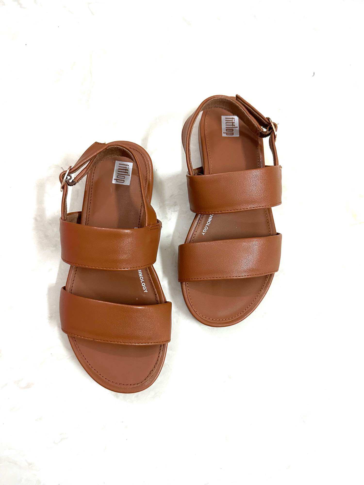 Sandal Fitflop 2 quai ngang vnxk