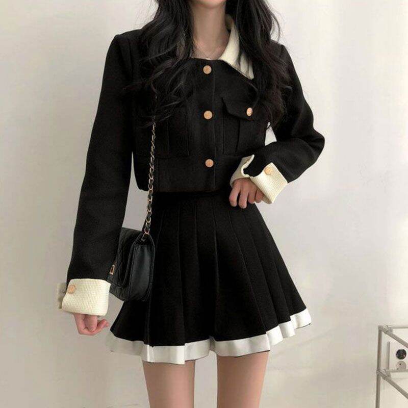 Set dạ áo croptop phối cổ sơ mi mix chân váy xếp ly tesoro clothes
