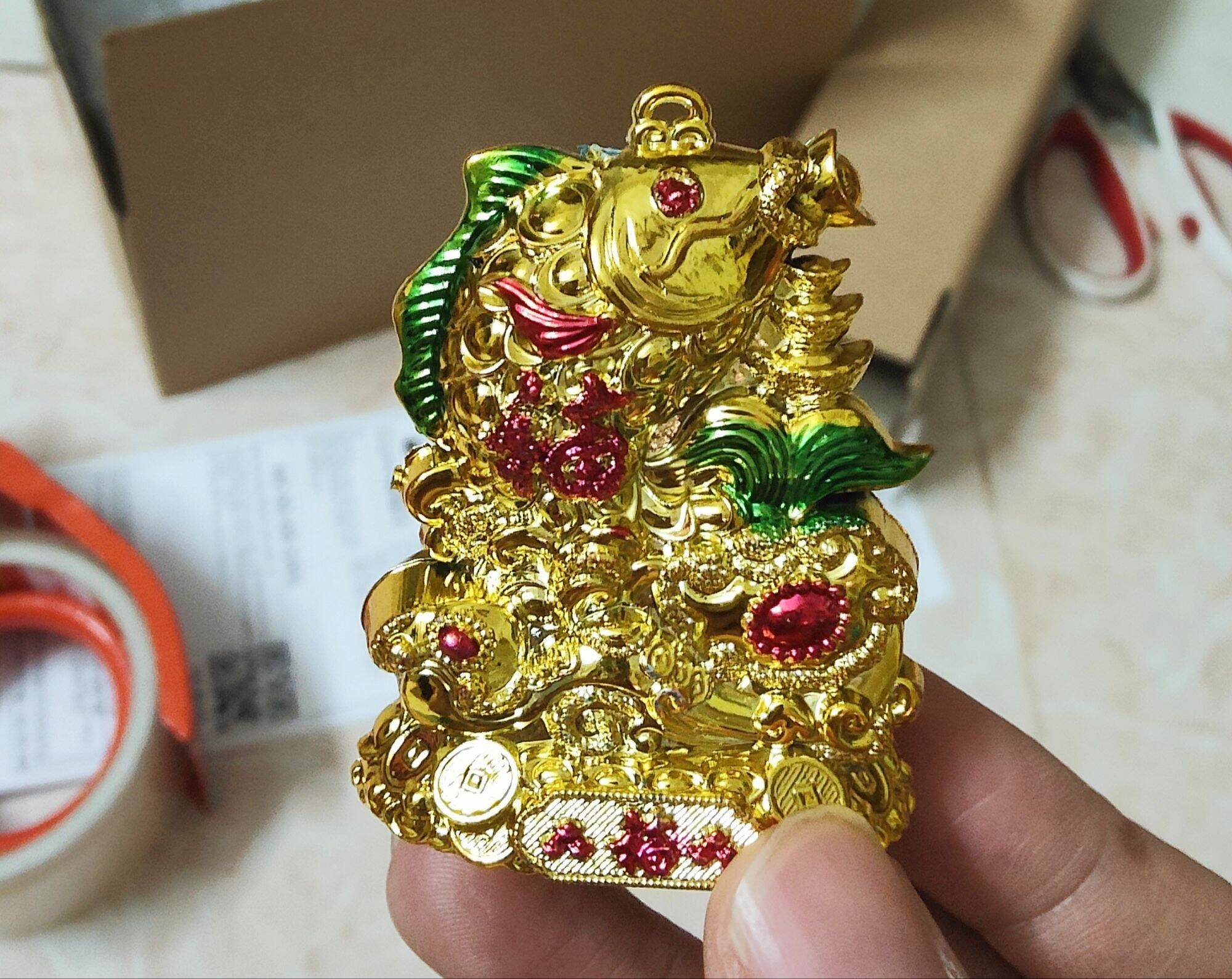 Cá như ý trang trí tháp tỏi