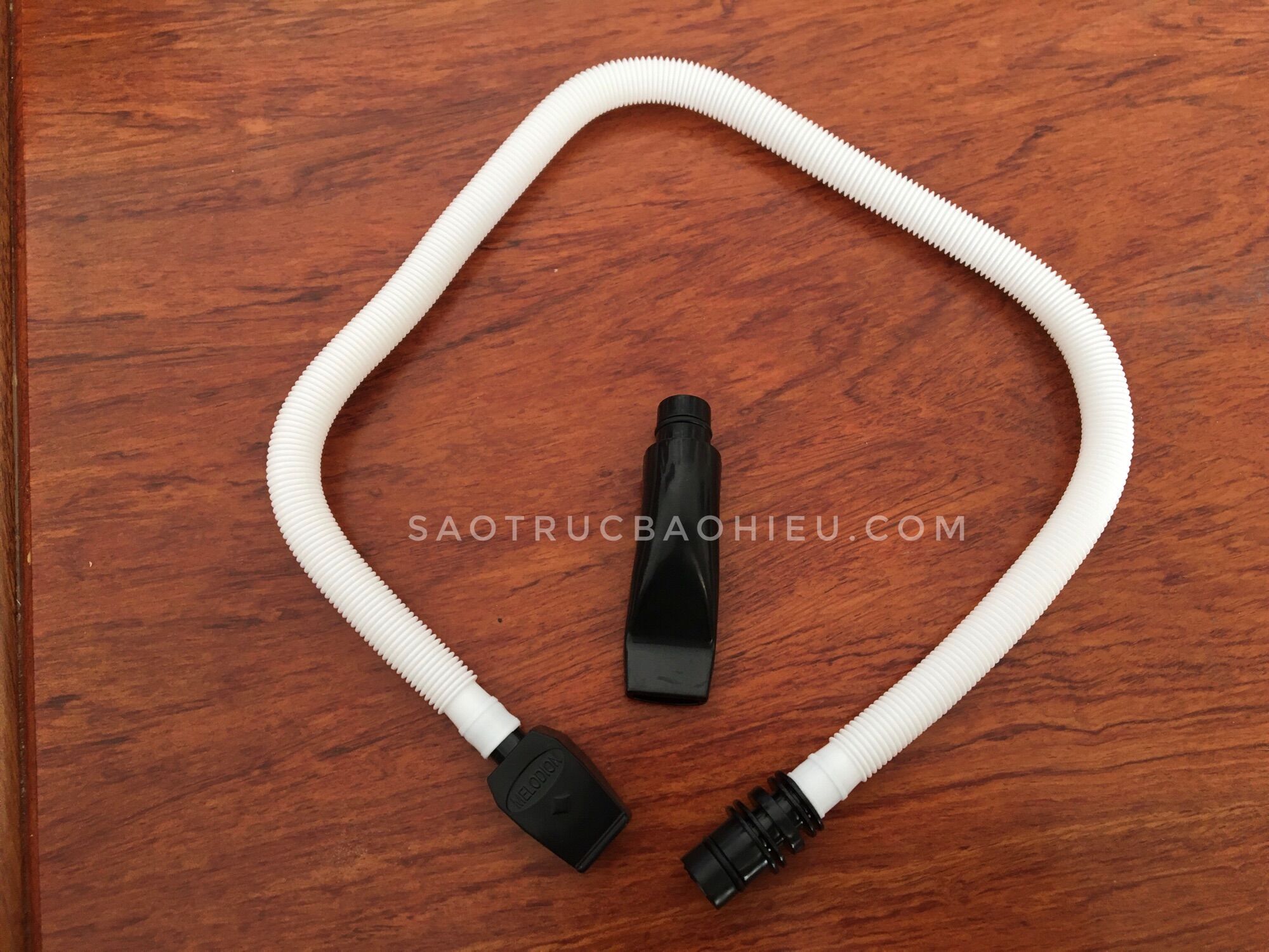 Ống  thổi cho kèn melodion ( gồm  1 ống thổi ngắn và 1 ống dài)