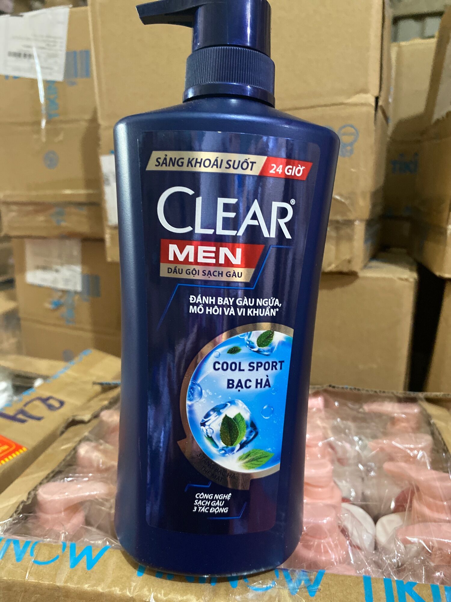 dầu gội sạch gàu Clear men 650g