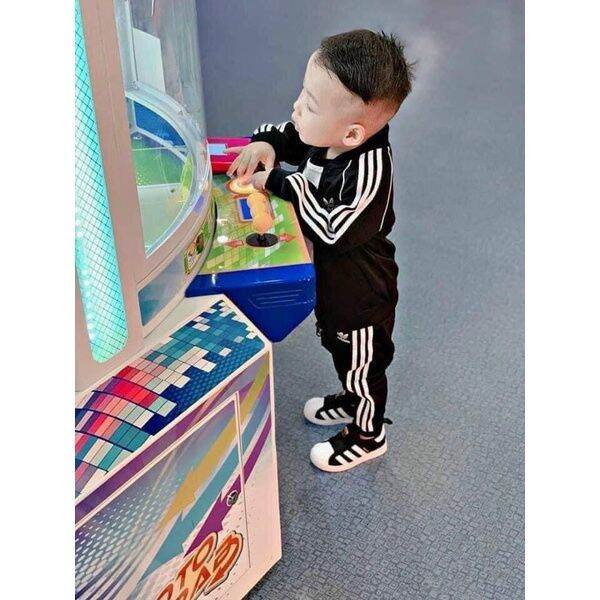 BỘ THỂ THAO ADIDAS CHO BÉ