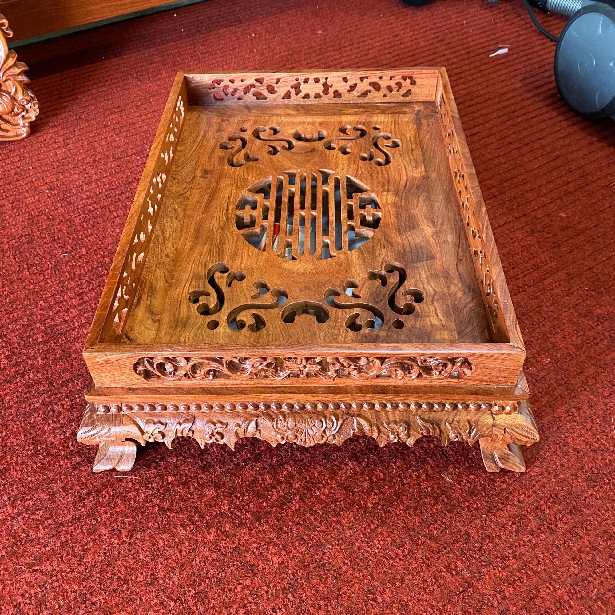 Khay Trà Đựng Ấm Chén Gỗ Hương Đá