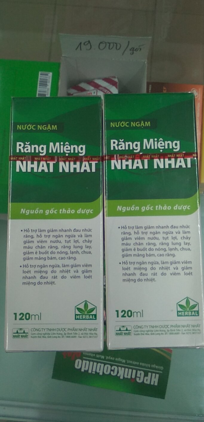 Nước Súc Miệng Răng Miệng Nhất Nhất Chai 120ml