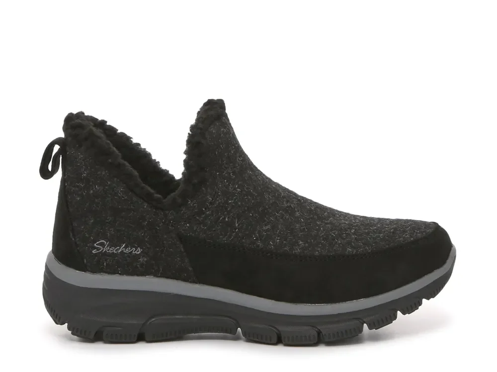 giày bốt nữ mùa đông skechers