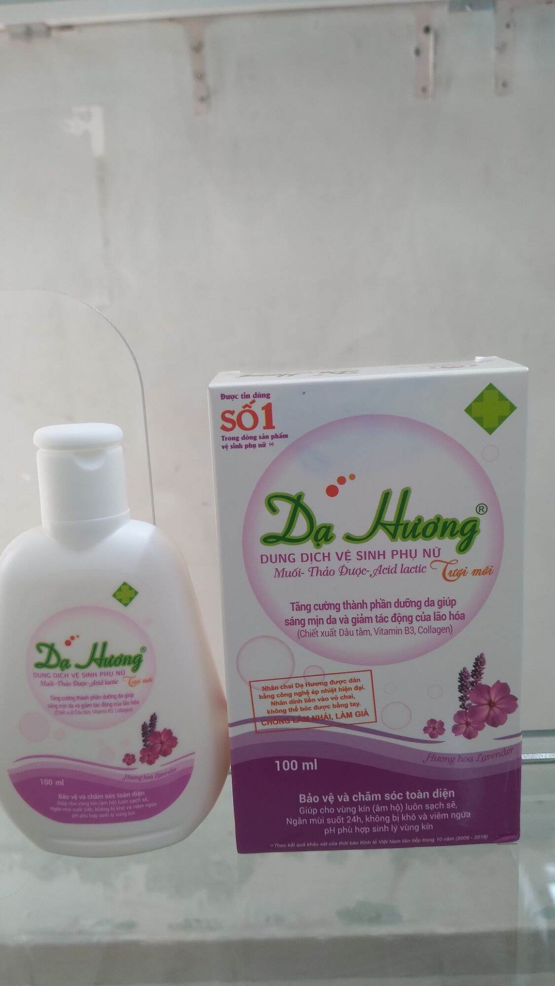 Dung dịch vệ sinh Dạ Hương chai 100ml