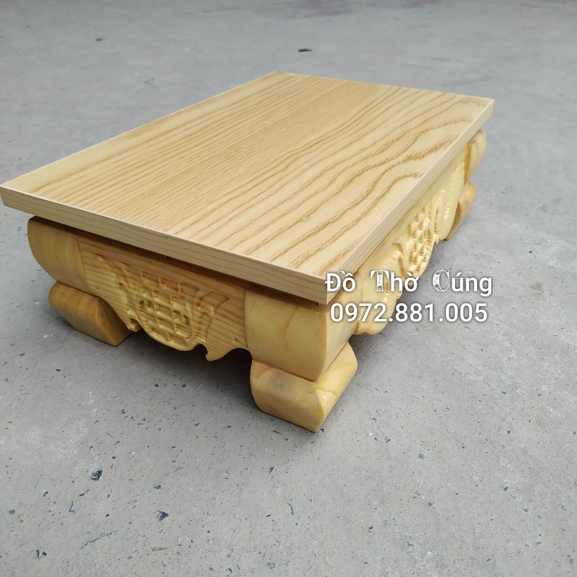 Kệ để lễ ban thần tài pơ mu (ban ô sin)