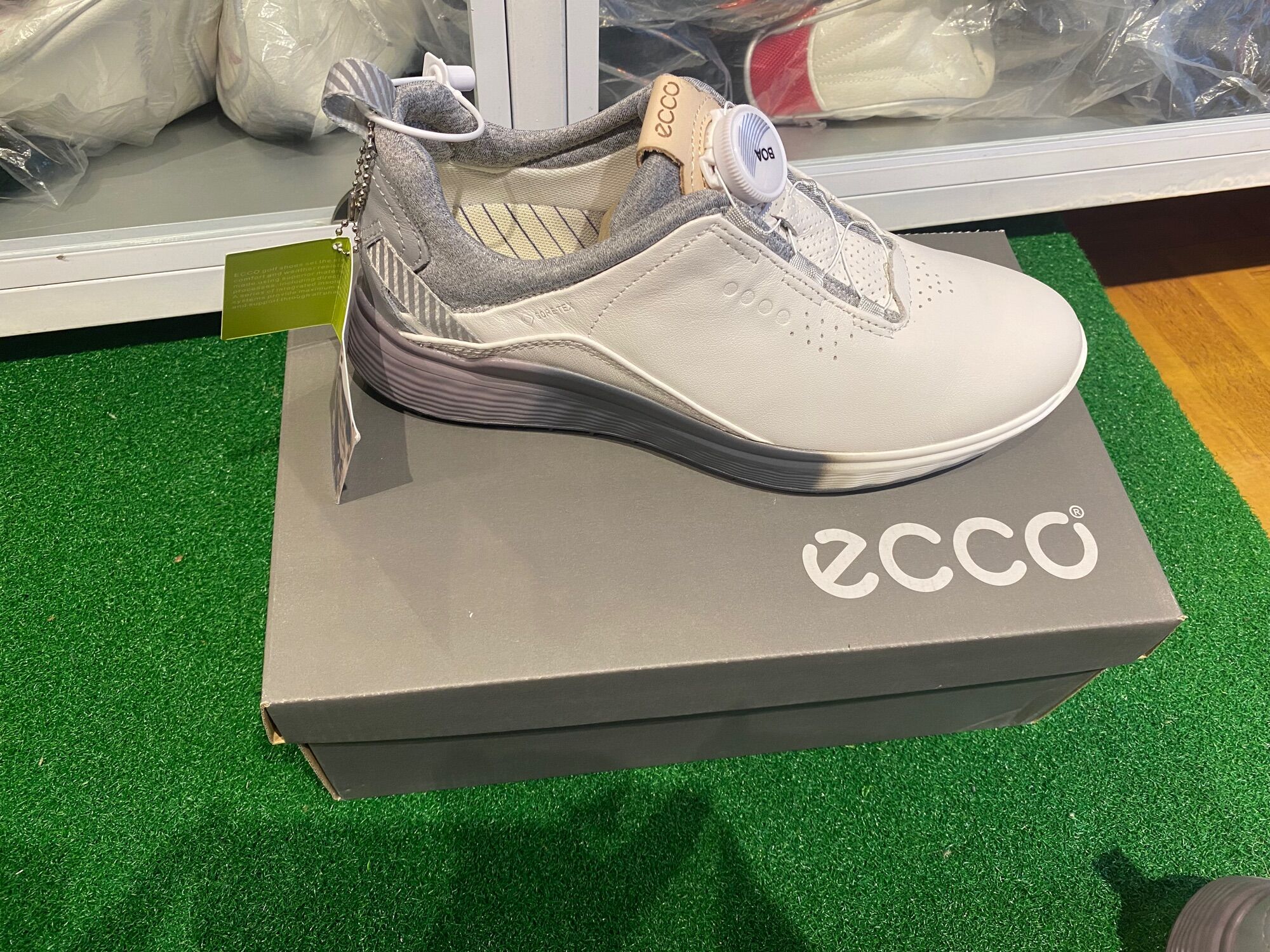 Giày Golf Ecco Nữ Khoá Vặn BOA - Ecco Golf Shoes - Sang Trọng