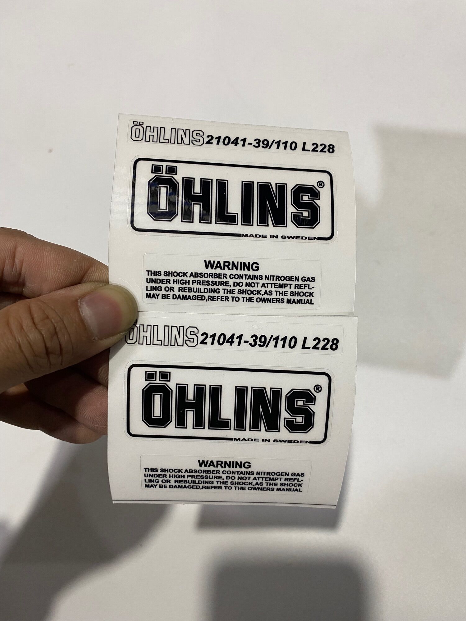 Tem Ohlins Dán Phuộc