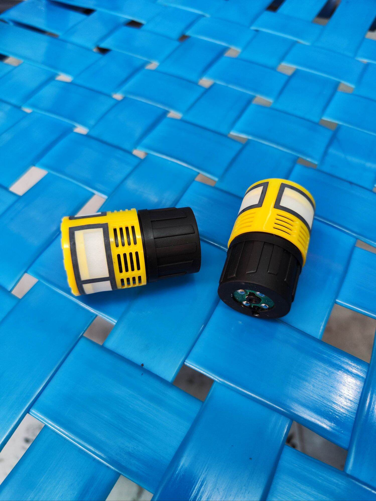 Củ MICRO K8 chất âm chuẩn nhập chính hãng chống hú hát nhẹ