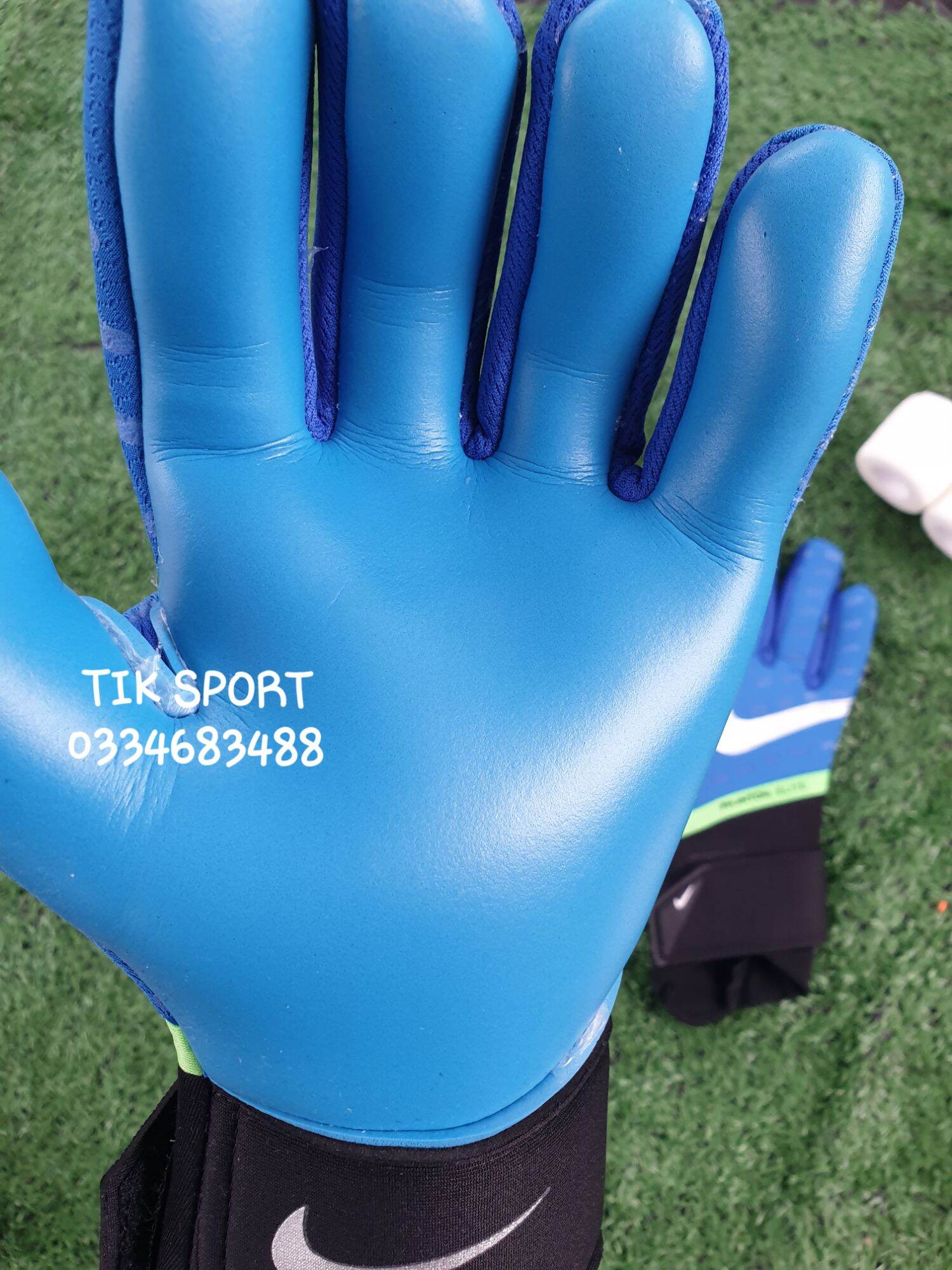 Găng tay thủ môn đẹp giá rẻ