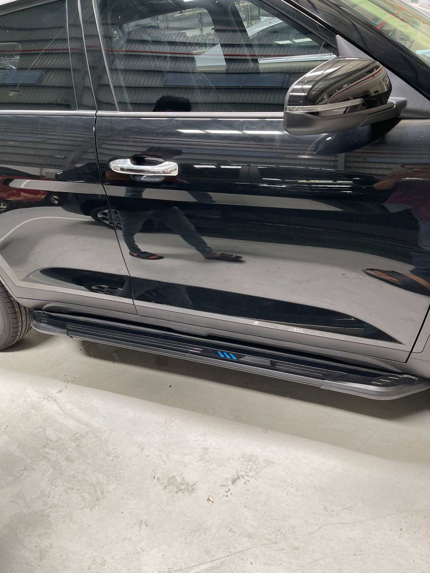Bệ bước chân Hyundai Creta