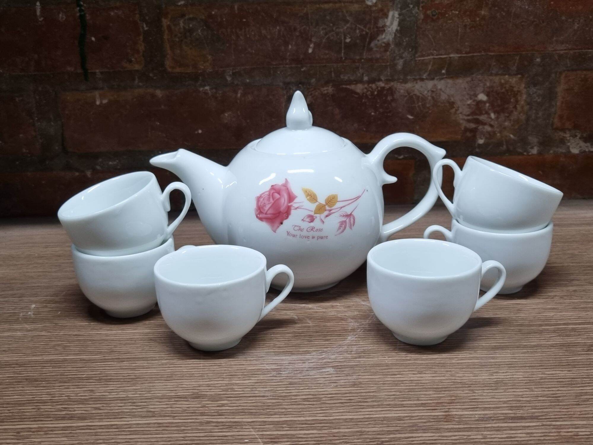 Bộ trà/bộ ấm chén hoa hồng, hàng bình dân, đủ đĩa kê