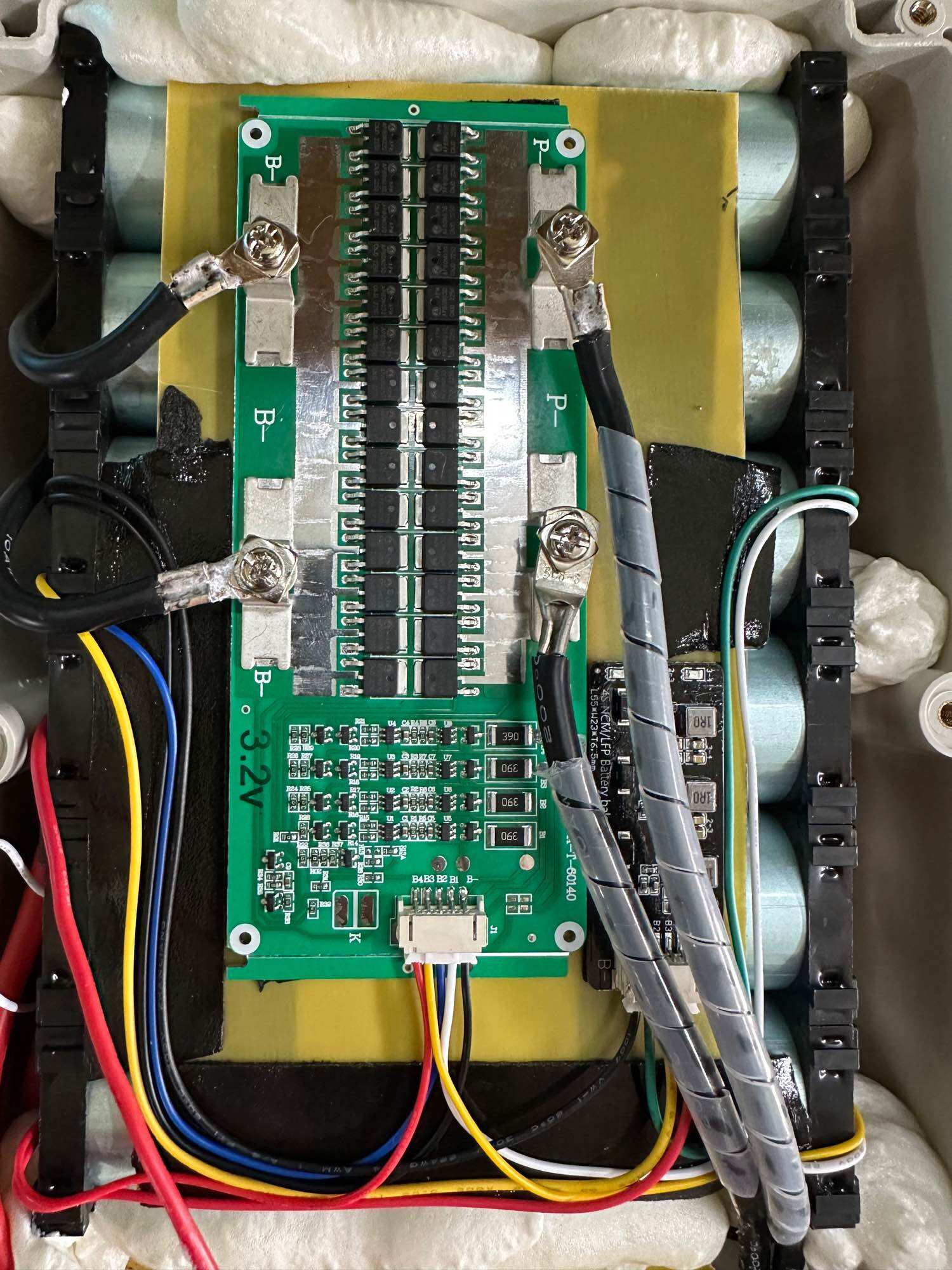 Mạch BMS 4S 12.8V 150A pin sắt
