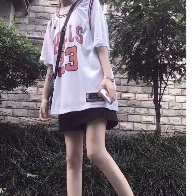 Quần đùi ống rộng