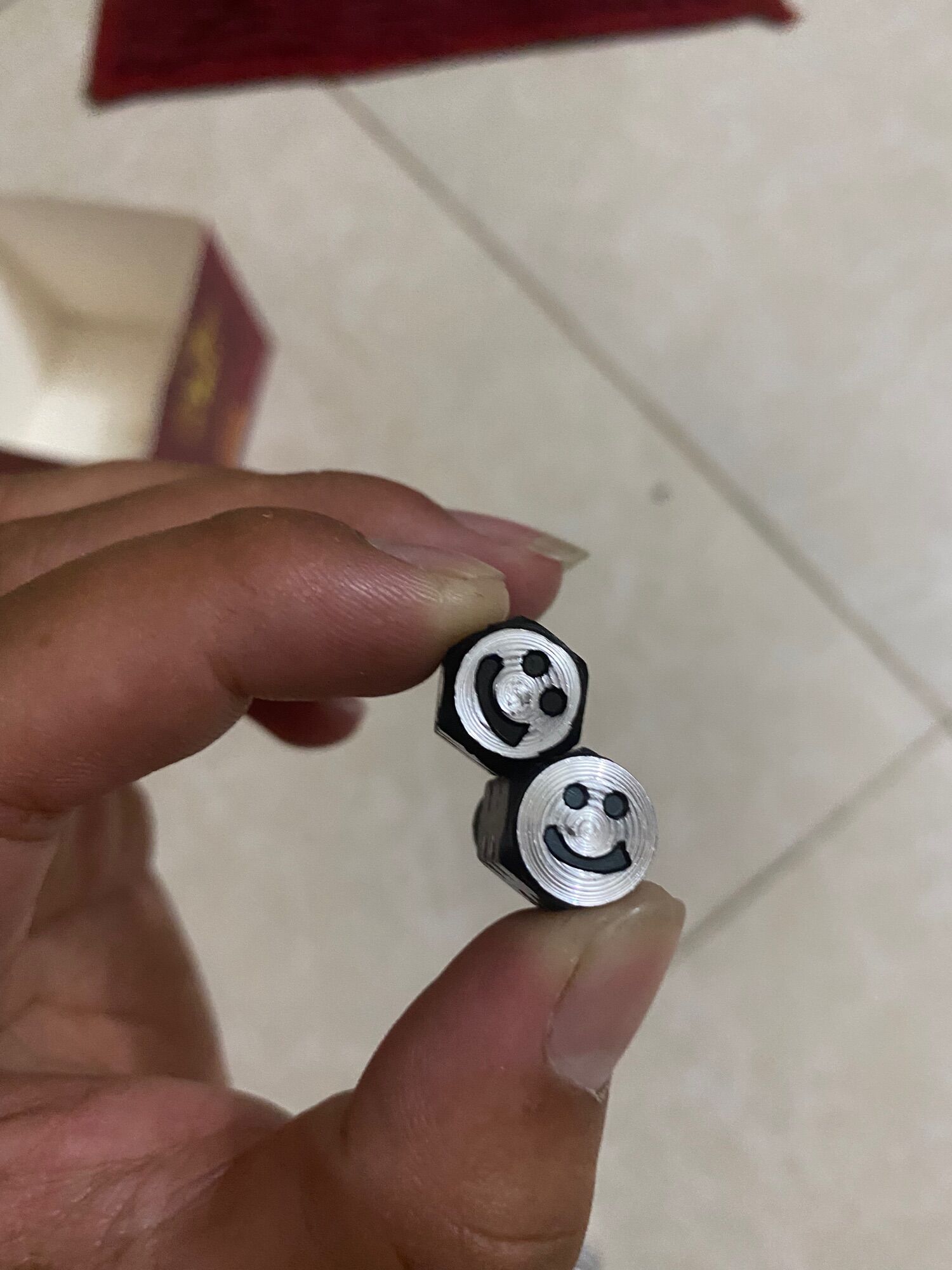 Ốc Mặt Cười Chân Gương Xe Máy [Đủ Màu] {Giá 1 cái}