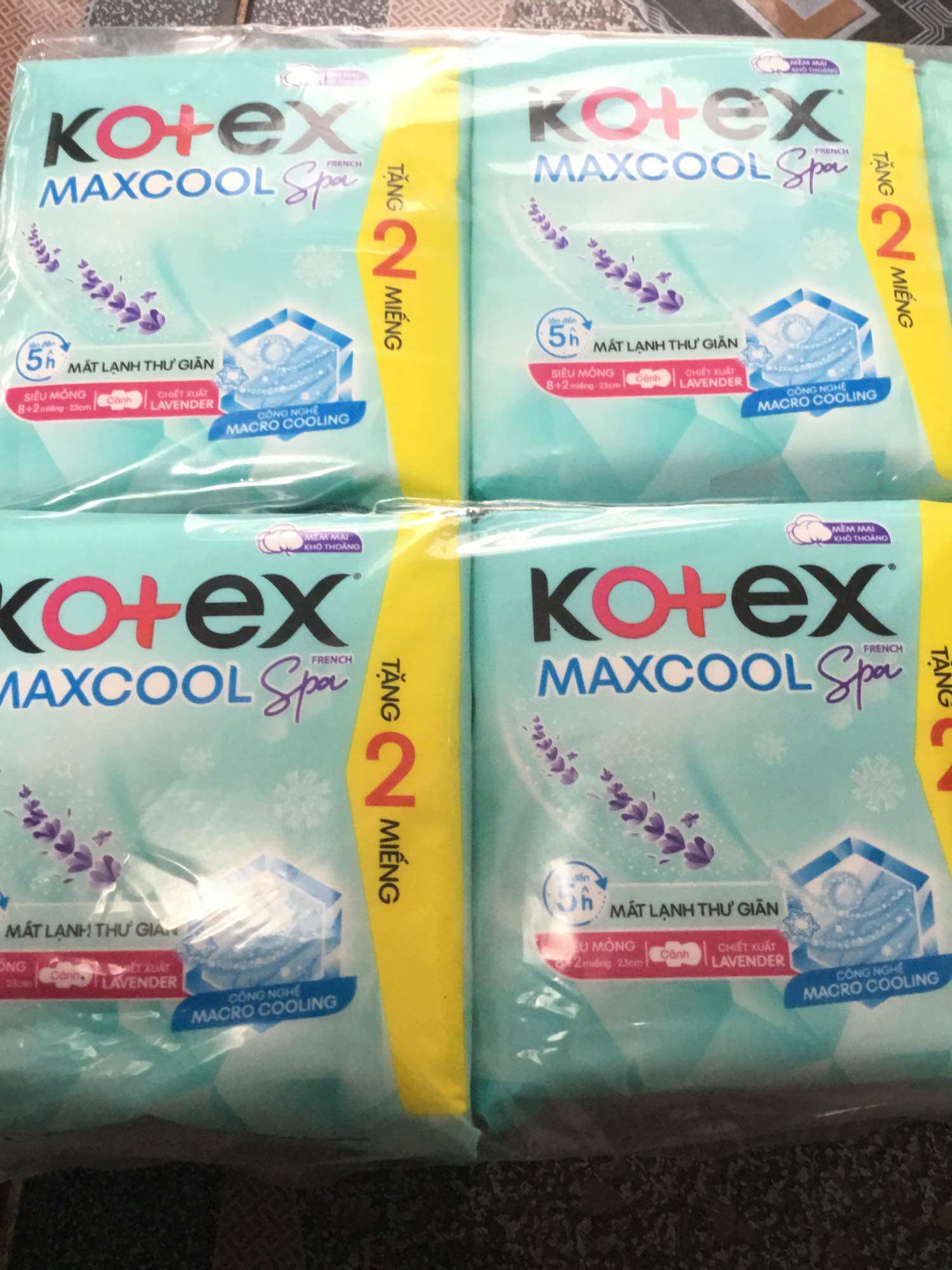 - combo 8 gói bvs kotex thảo dược cool dịu mát 23cm - hsd luôn mới
