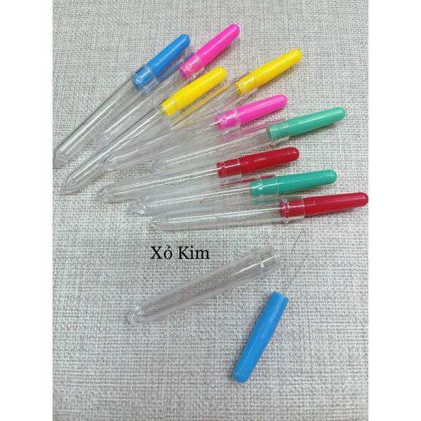 Dụng Cụ xỏ kim / tháo Chỉ Rọc Khuy Nút Đủ Màu