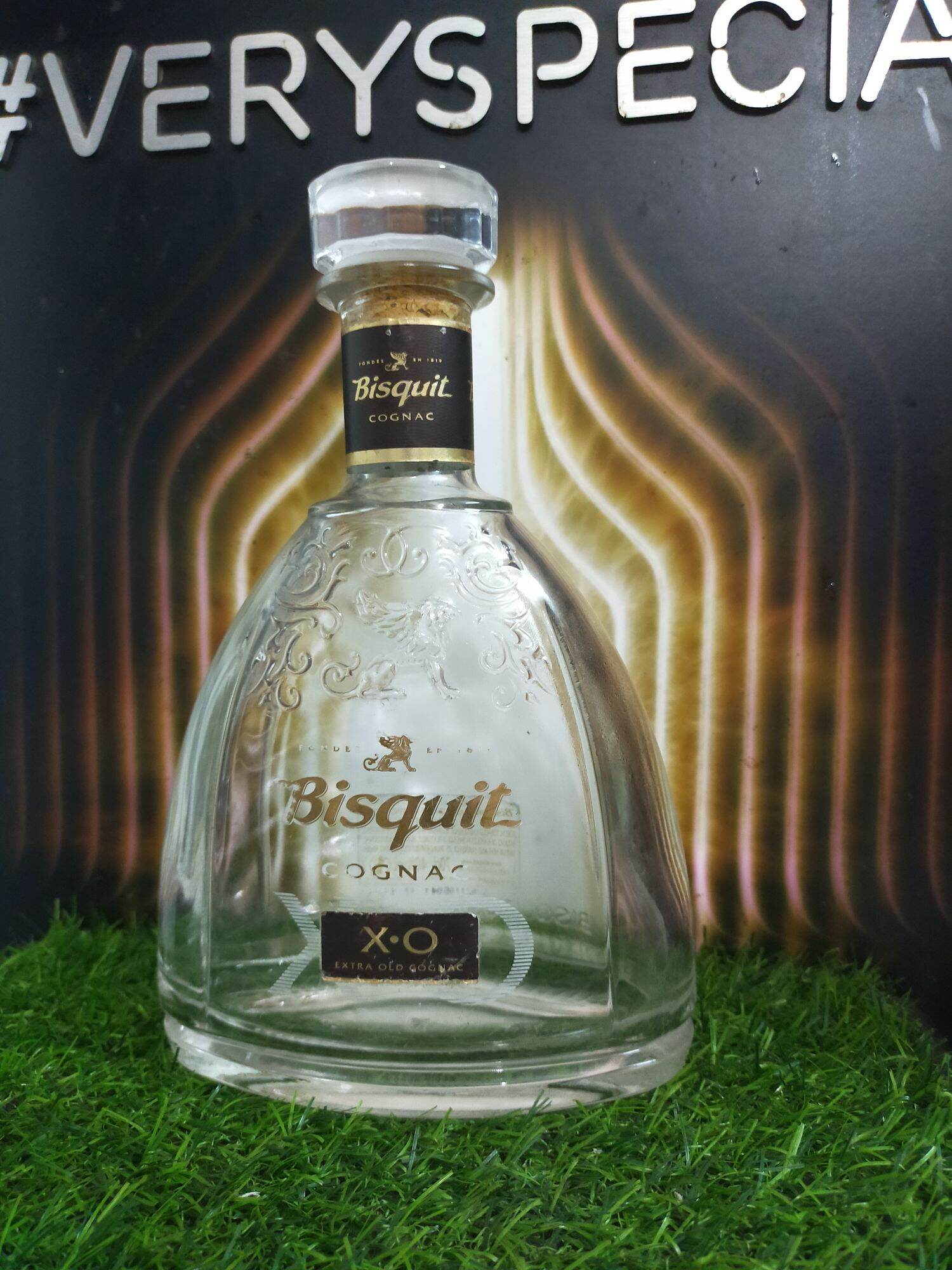 Vỏ chai rươu ngoại Bisquit XO