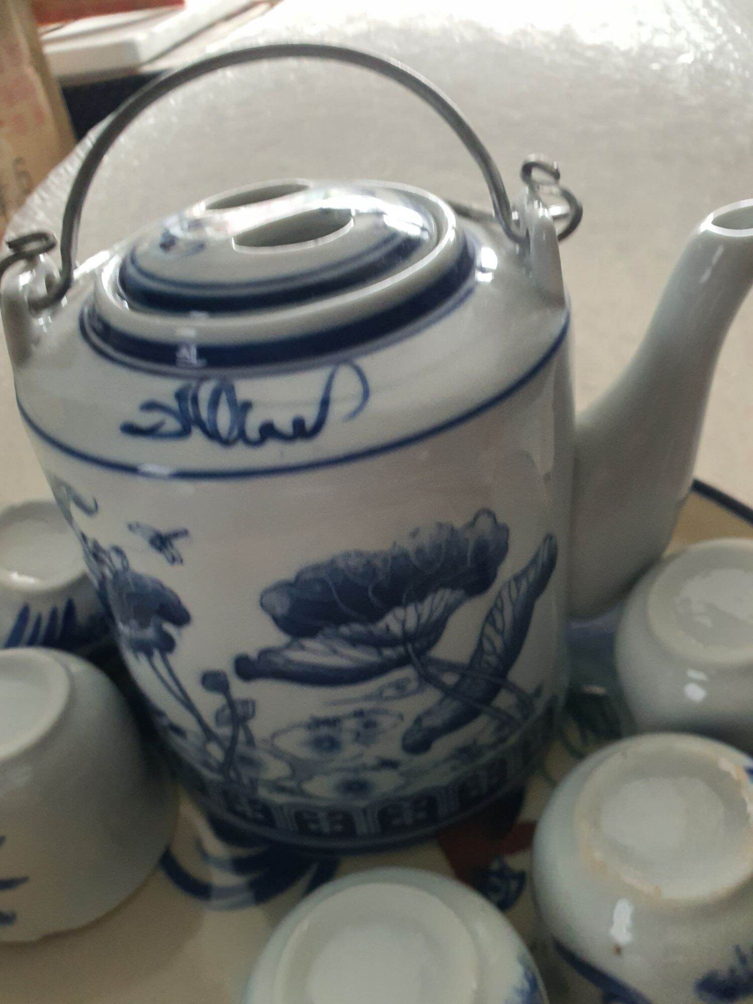 Bộ trà sứ 1200ml kèm 6 tách ( cao 14cm )