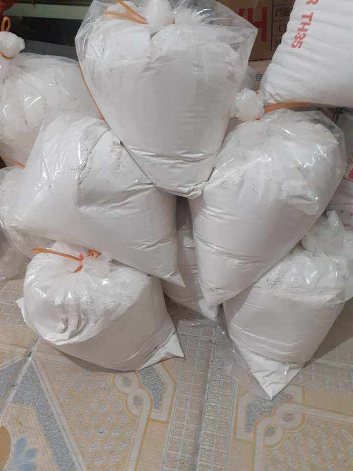 1 Ký vôi bột nông nghiêp giúp khử chua cải tạo đất hút ẩm...