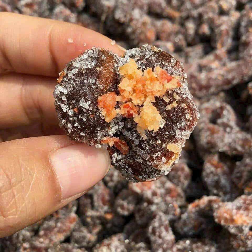 Me Lào ngào đường 500gr (kèm muối tôm)