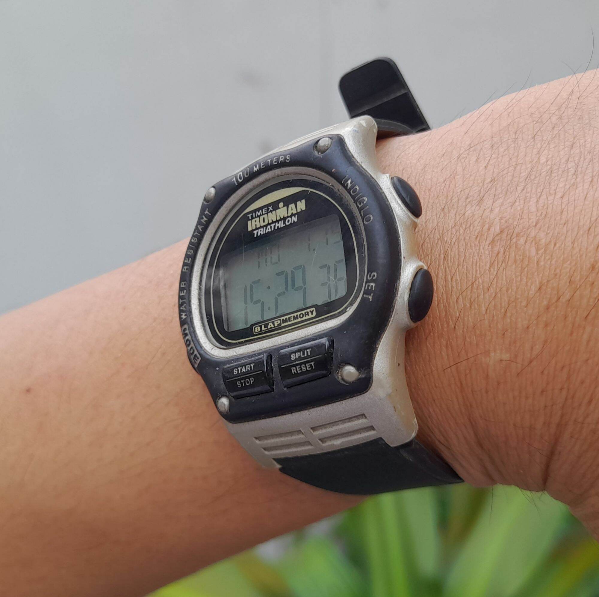 Đồng hồ Timex thương hiệu Mỹ