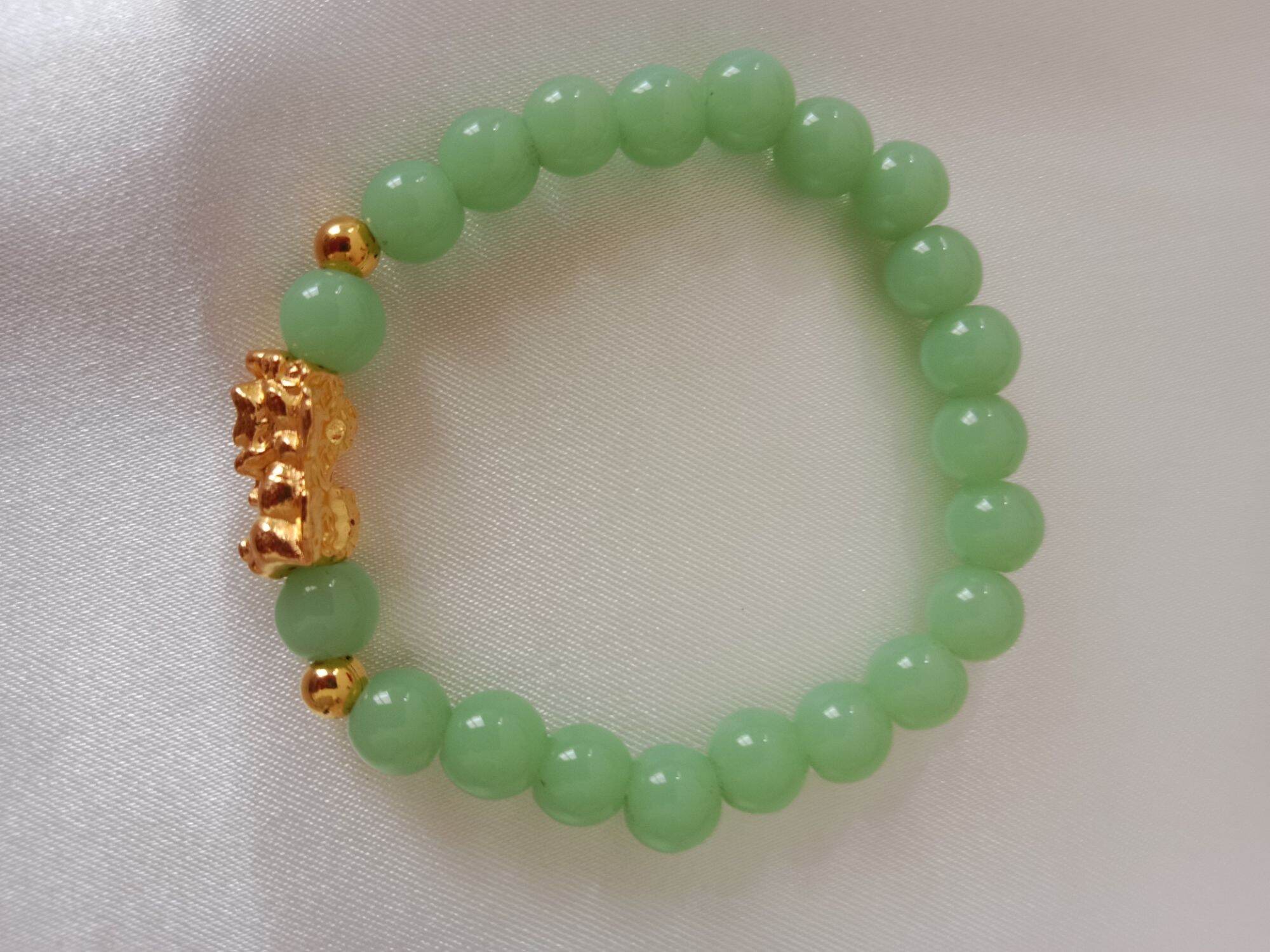 Chuỗi đeo tay bằng đá mix tuỳ hưu