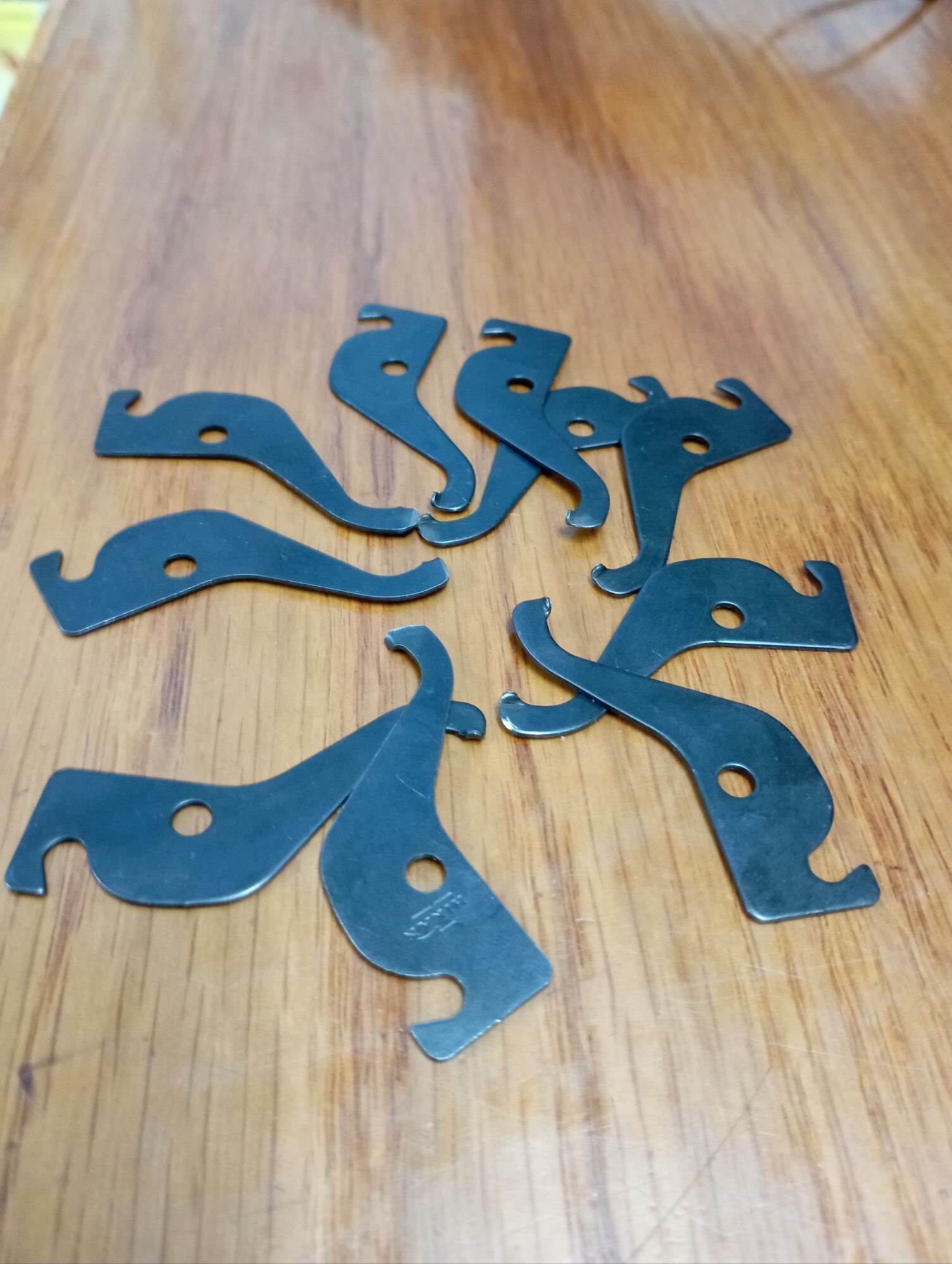 10 cái lưỡi gà máy xén logo hikan.