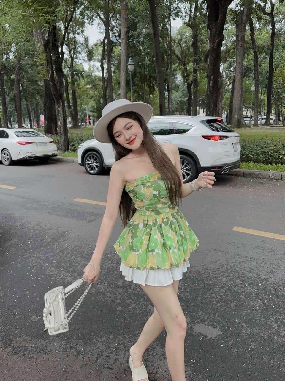 Áo Ống Hoa Cúp Ngực Xếp Ly Phối Bèo