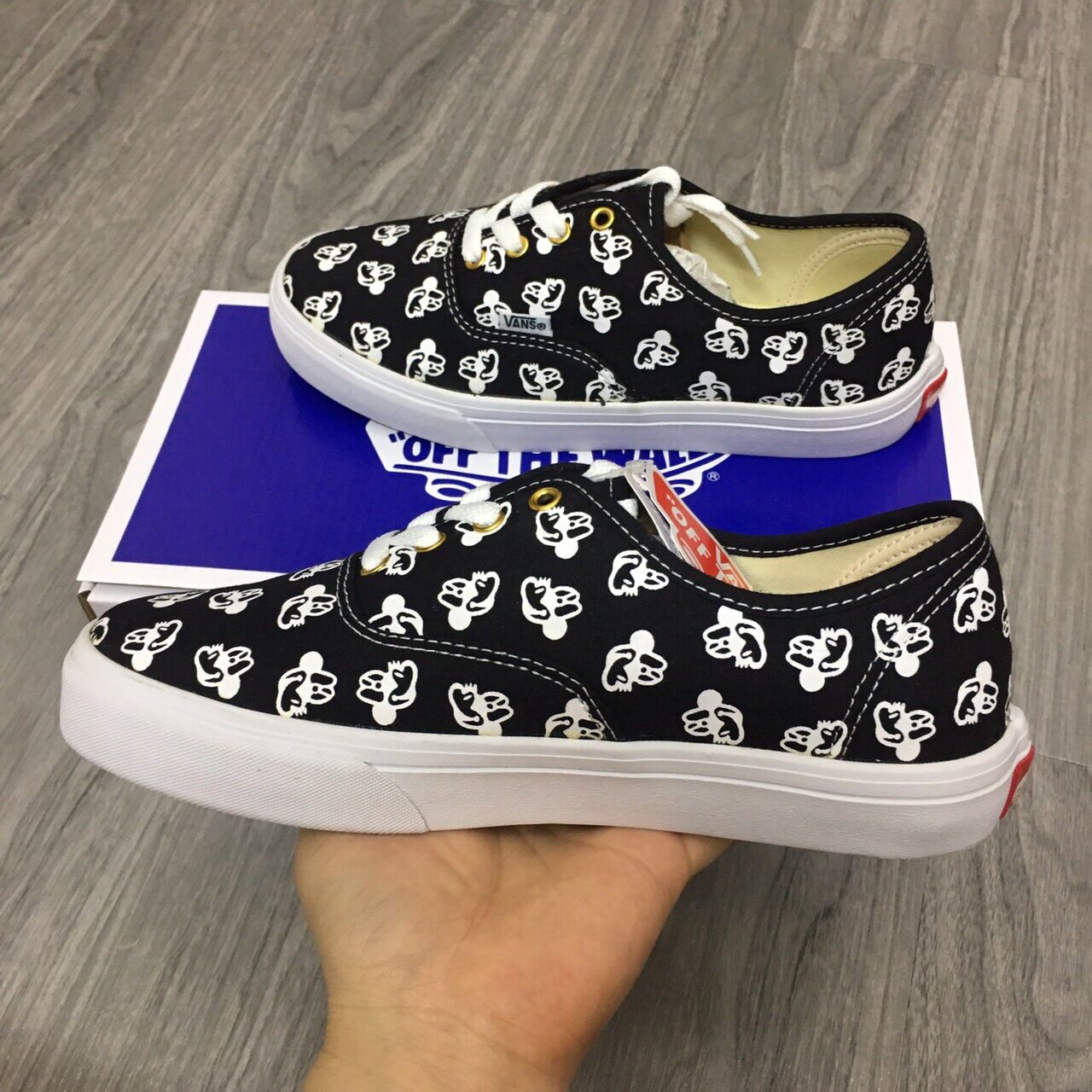 Giày vans chuột mickey size 36->43 NAM NỮ