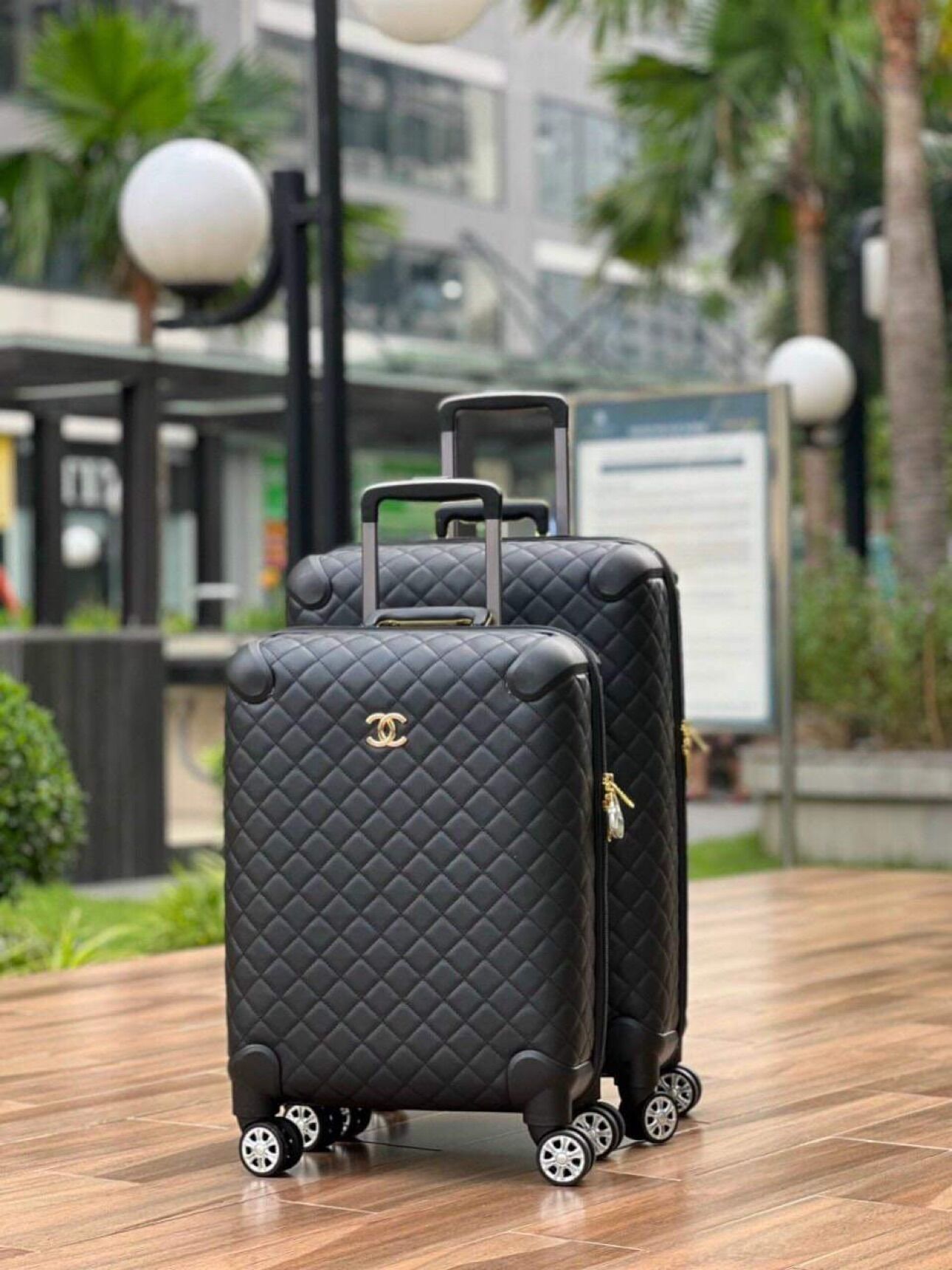 Vali du lịch size 20,24,28 hàng cao cấp chất lượng cao 4 bánh xoay 360 tặng khoá bảo mật.
