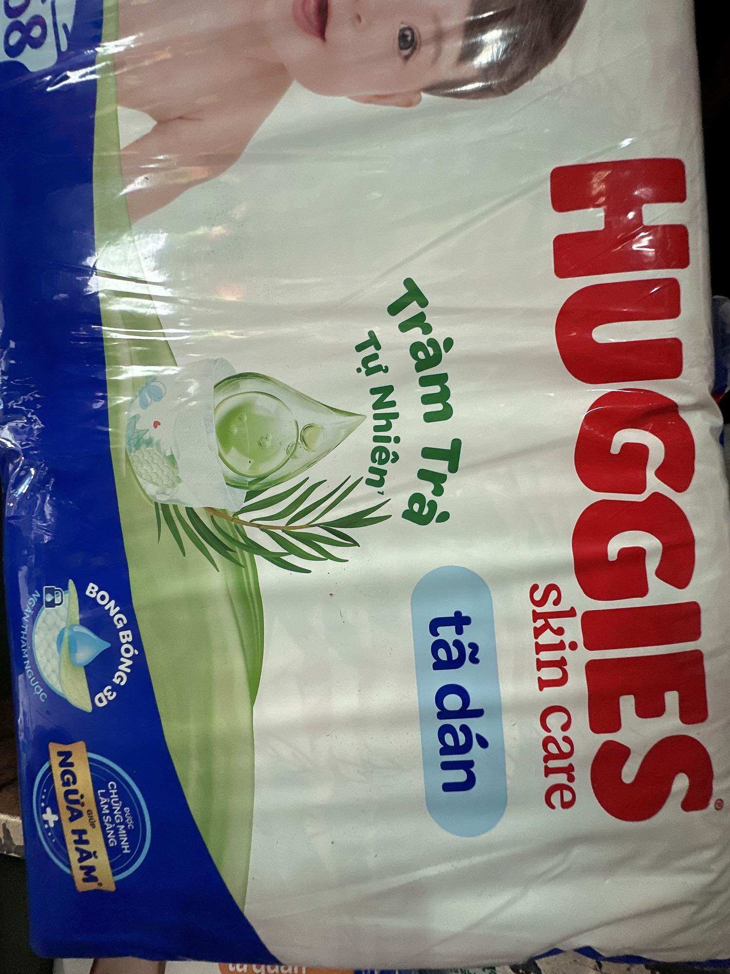 Tã Dán Huggies Size L 68 Miếng 9 đến 14kg