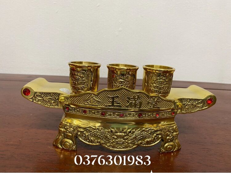 Bộ khay 3 chén bằng đồng vàng-ly bằng đồng nguyên chất ,khay nước thờ. Đồ thờ cúng