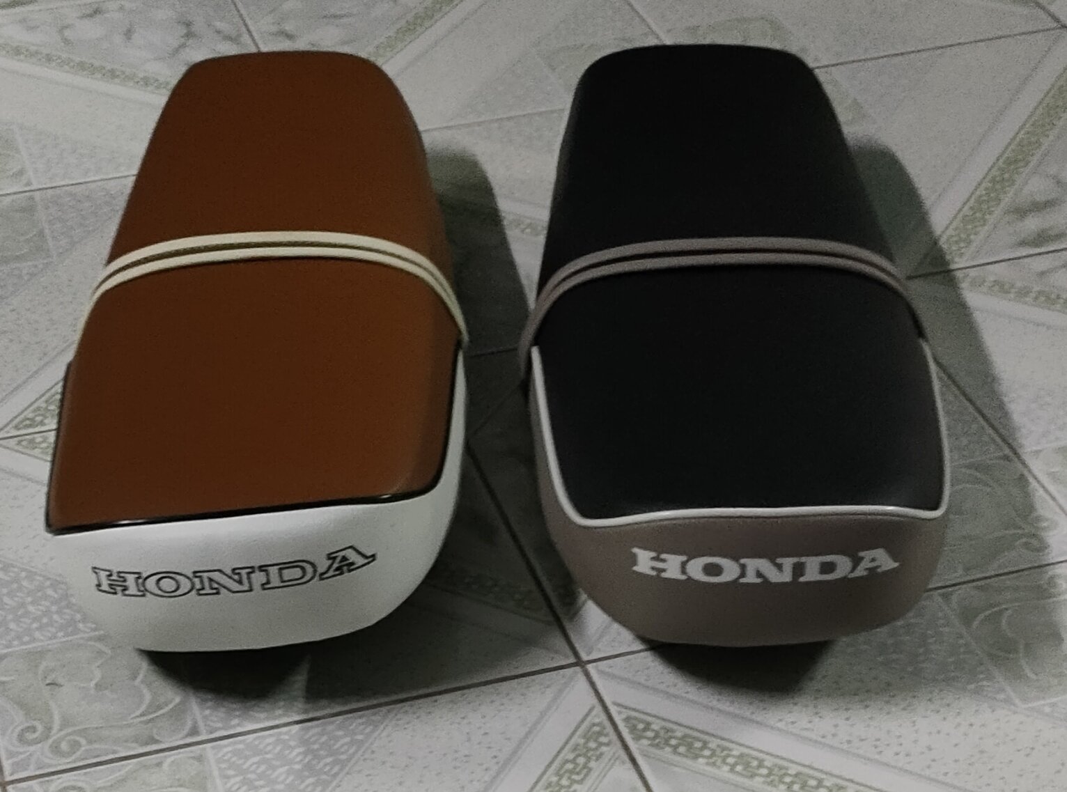 Yên xe 67 kiểu form đẹp mẫu mới