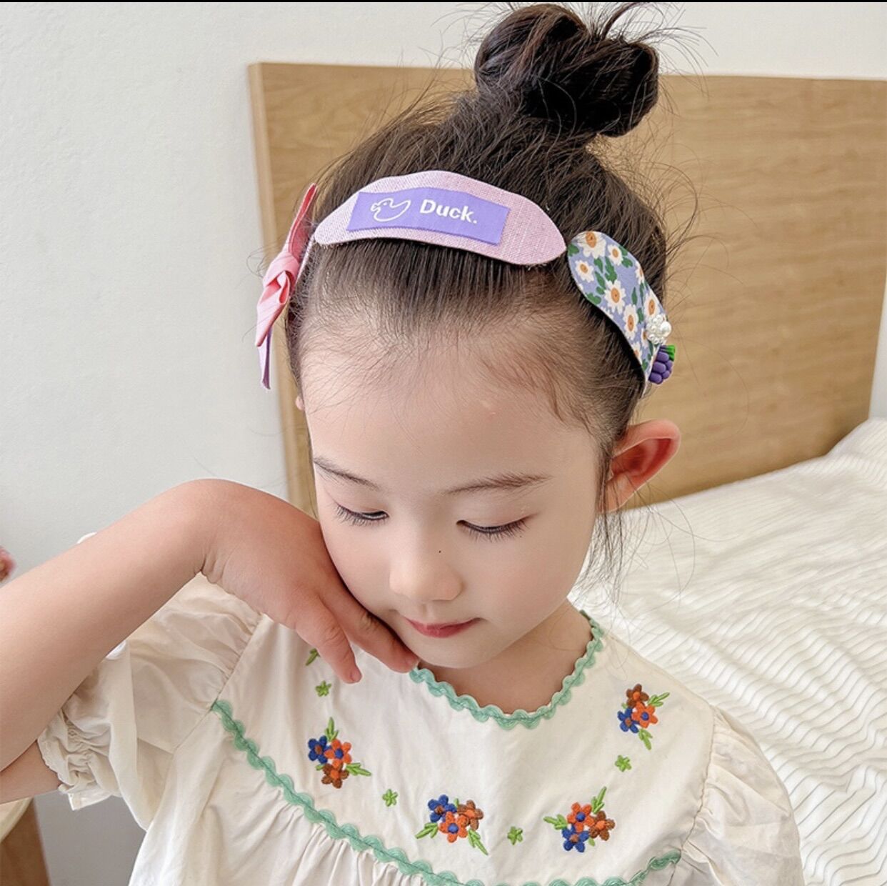 Miếng Dán Tóc Mái Dễ Thương Cho Bé Gái