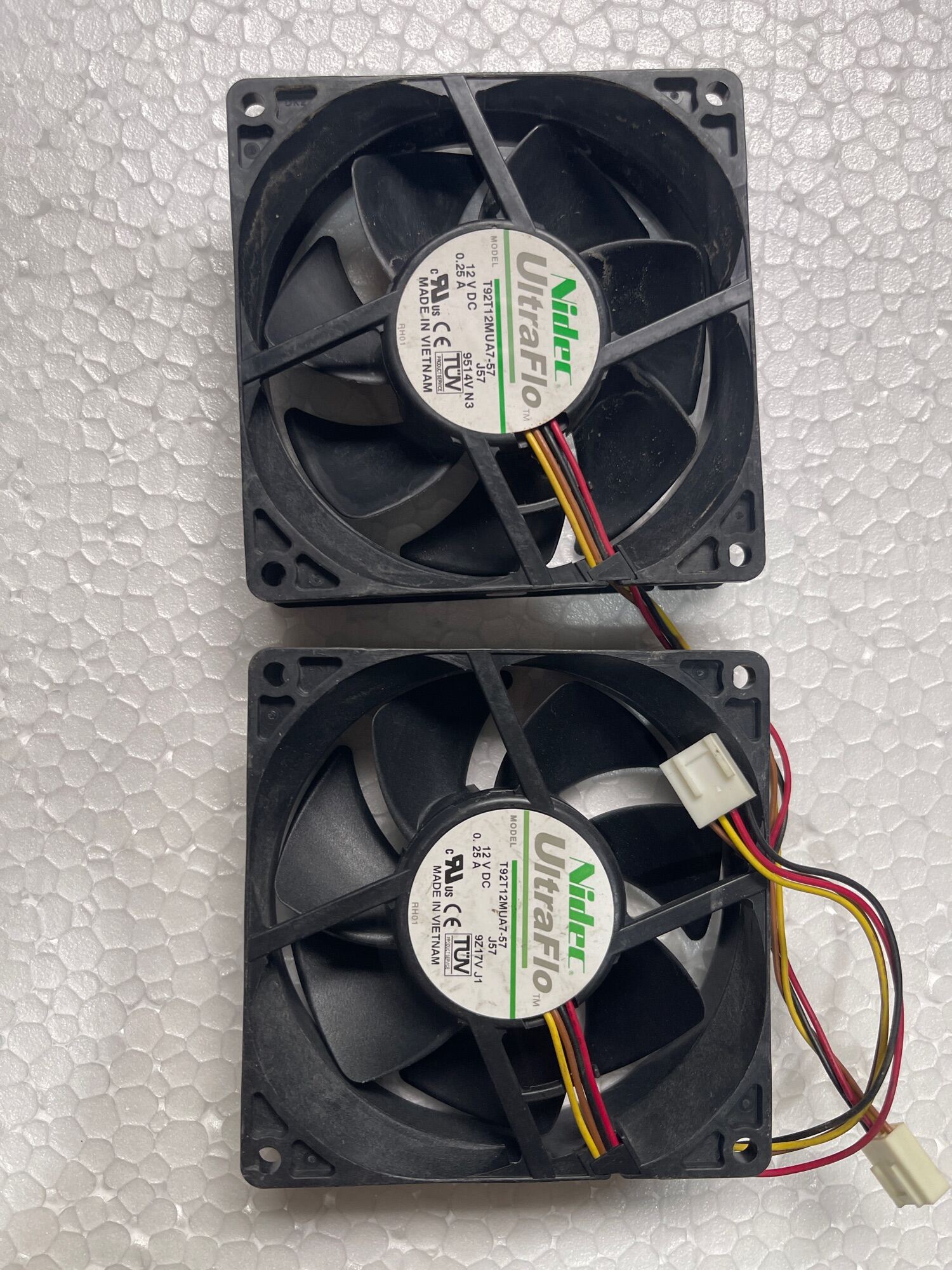 Nidec ultra-fluoride 12V square 9cm 4-wire DC fan. 