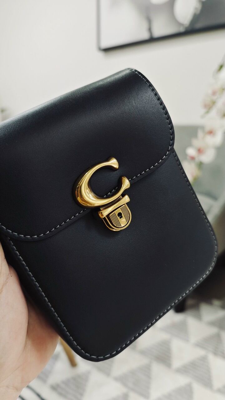 NEW COACH- 📱📱 - TALL STUDIO CROSSBODY CA057 chuẩn xịn